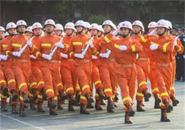 建構筑物消防員
